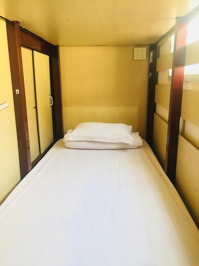 Happy Hostel Vn (Adults Only) Ho Şi Min Dış mekan fotoğraf